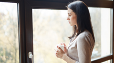 Ta kontakt med oss dersom du av ulike årsaker kan trenge noen å snakke med. Foto: canva.com