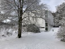 Eidsvåg kirke får snart nytt storkjøkken, men grunnet rivingsarbeid blir det ikke mulig å bruke kjøkkenet i uke 9 for leietakere.