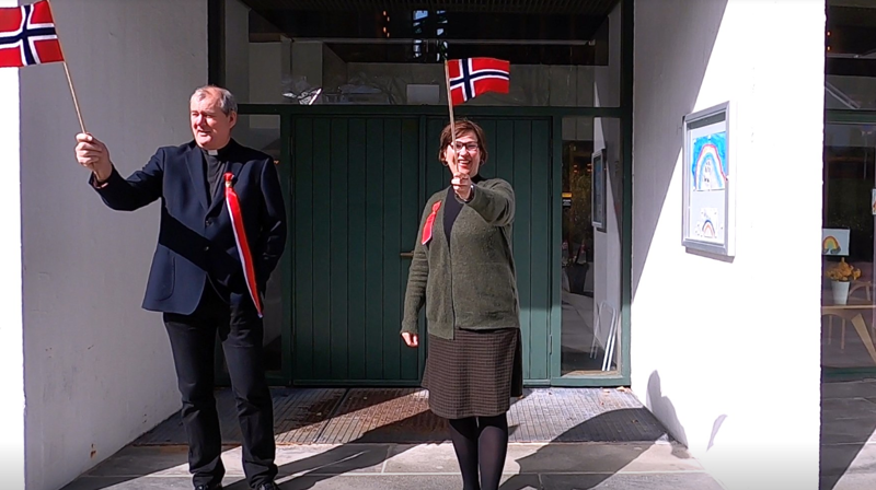 17.mai-morgen fra Landås og Slettebakken - på nett