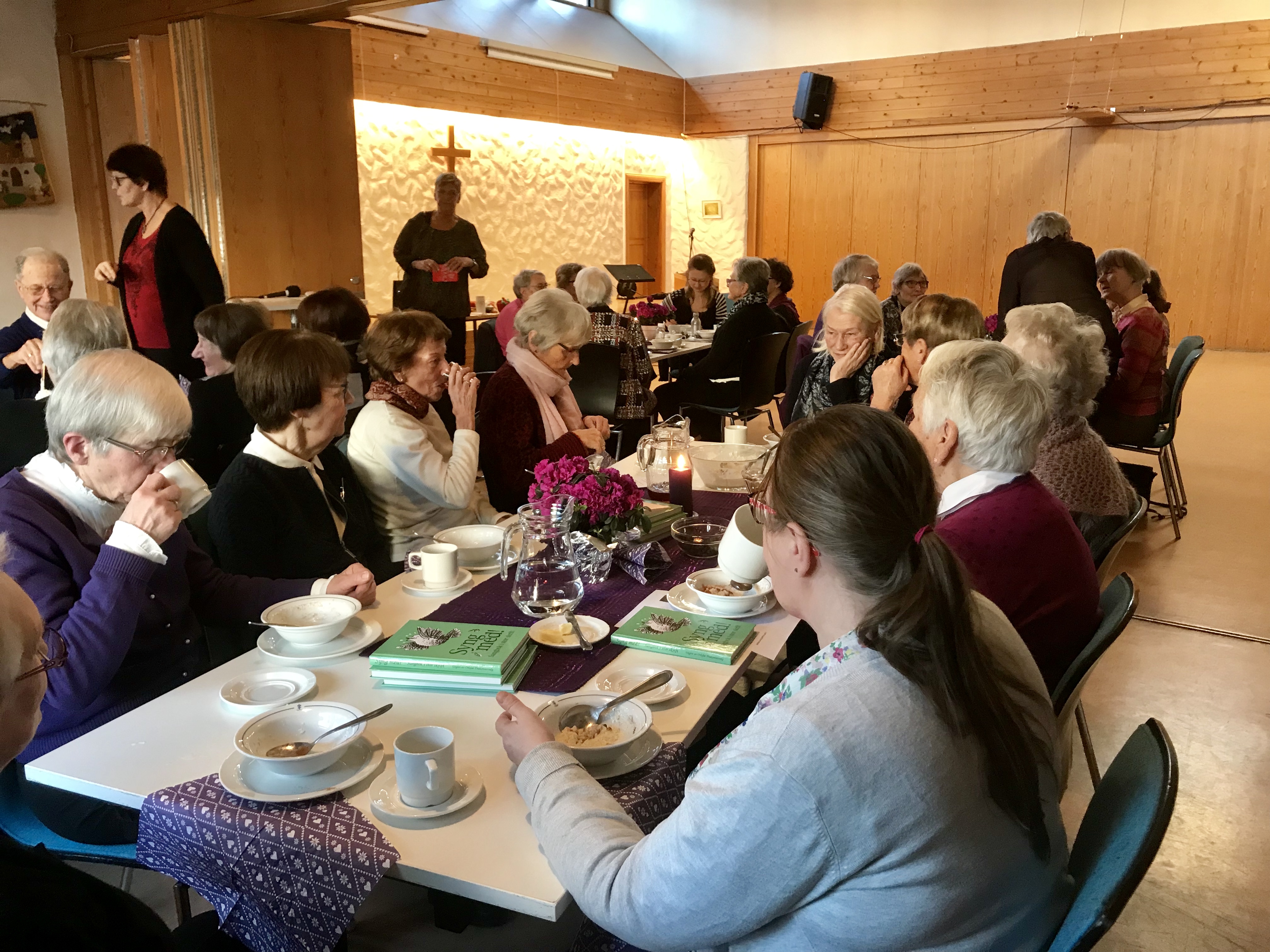 Formiddagstreff i Loddefjord menighetshus