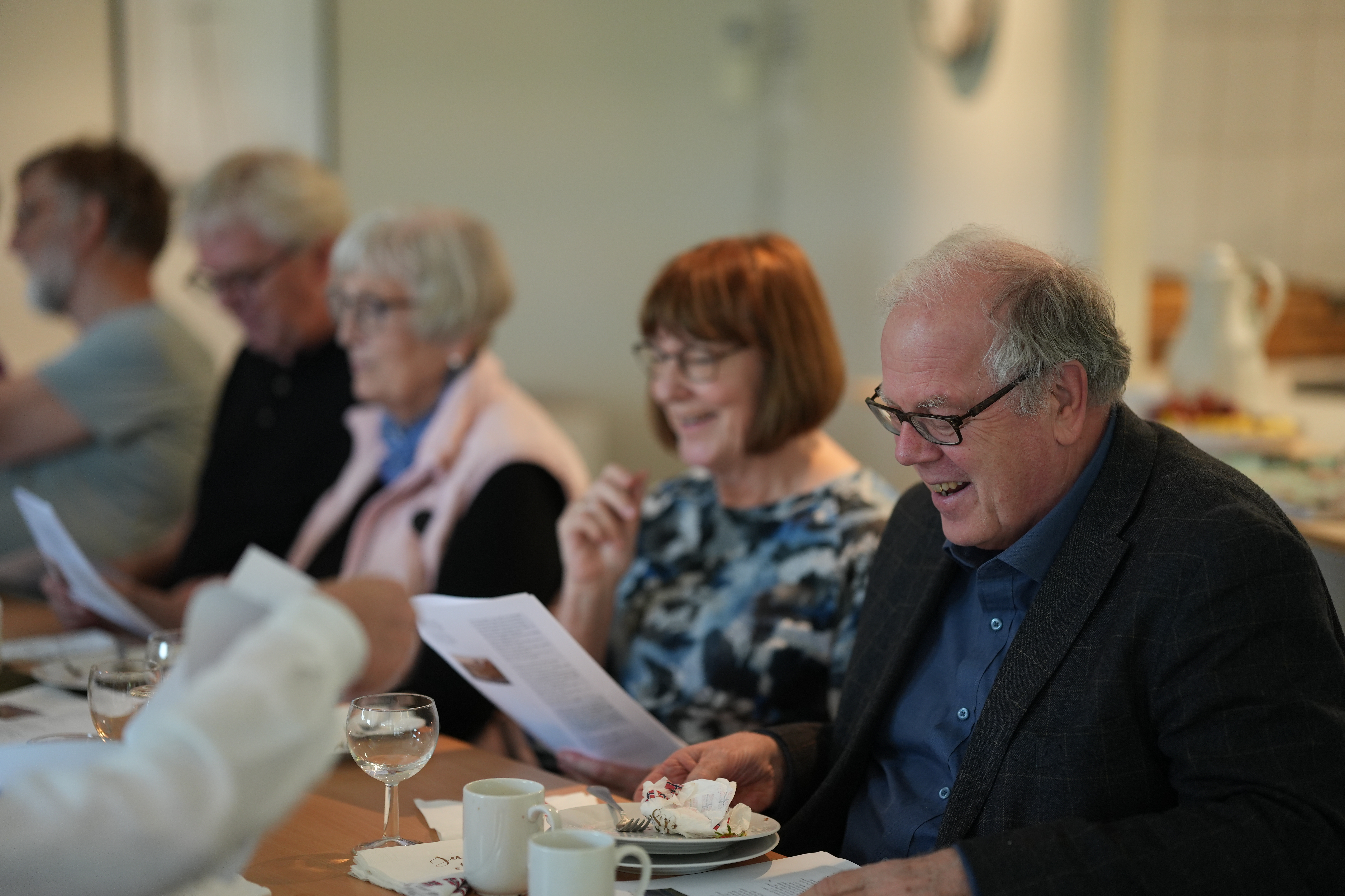 Seniortorget-for deg som er hjemme på dagtid!