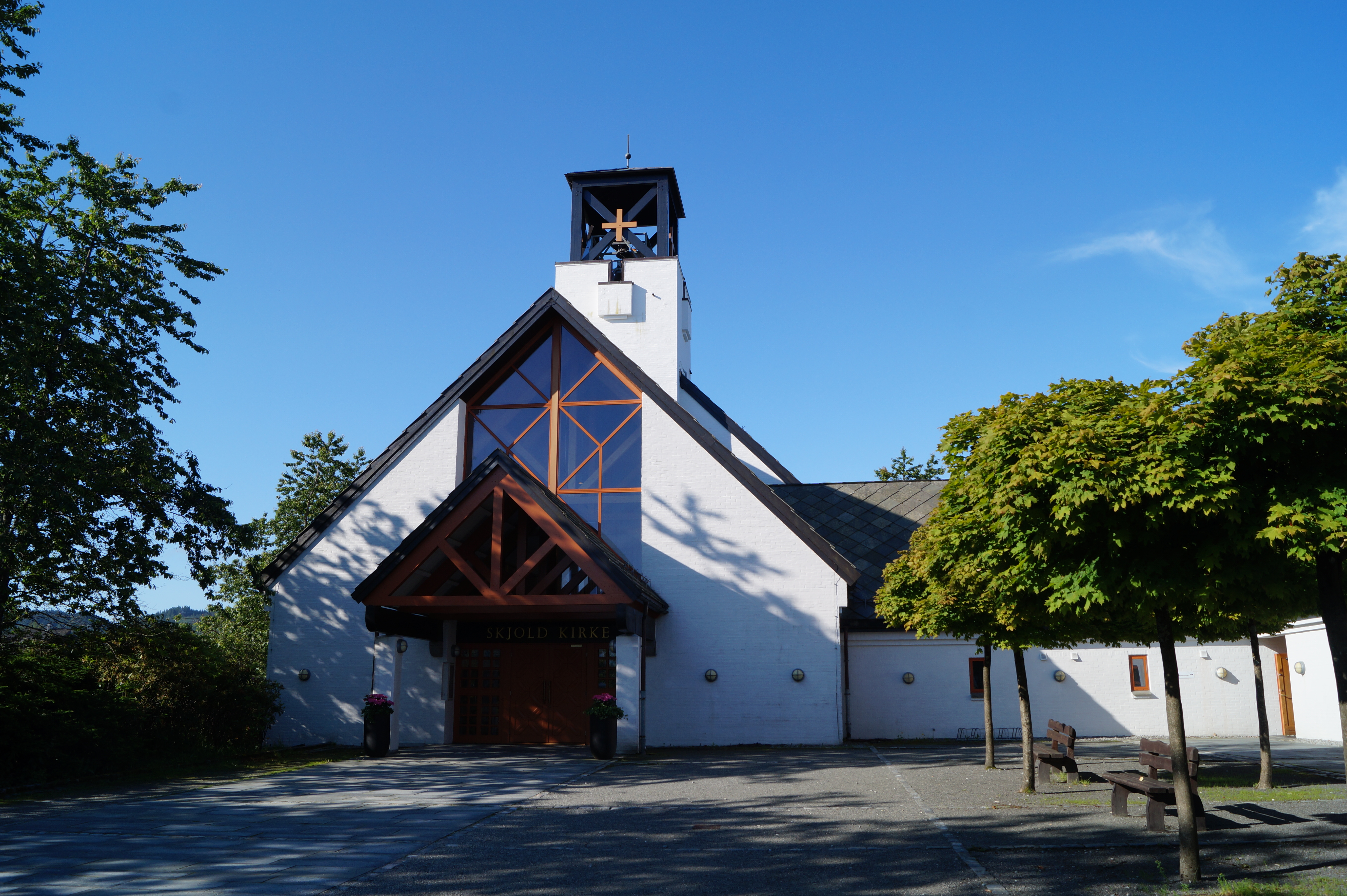 Om Skjold kirke