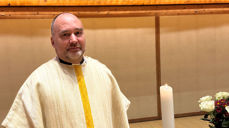 Tom Sverre Tomren vikarierer som prest i Søreide på noen gudstjenester i begynnelsen av året.