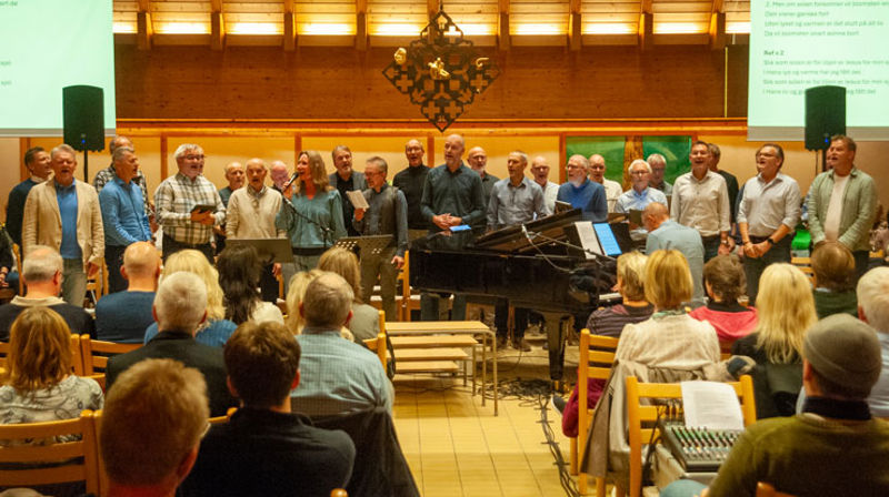 Mannskoret inviterer til nytt på sangkveld, her fra sangkvelden i oktober i fjor.