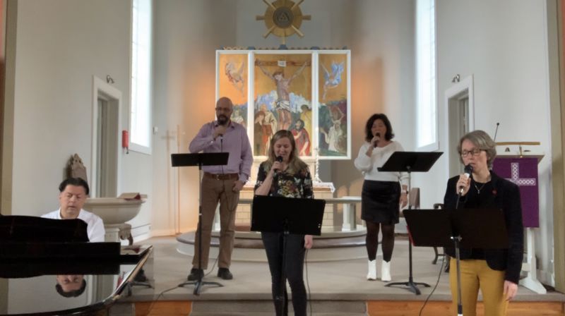 PÅSKESALMER SUNGET AV MEDLEMMER I YA VOKAL