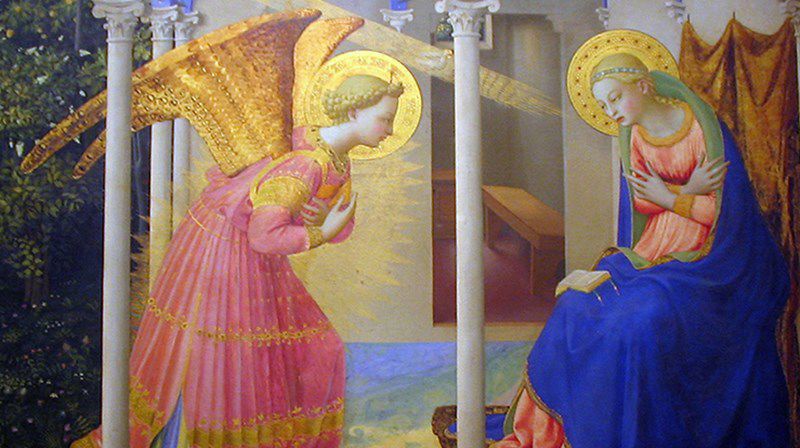 Engelen Gabriel gir Maria bud om at hun skal bli mor til Jesus. Denne hendelsen kalles for Marias bebudelse. Maleri av Fra Angelico (Foto: Wikimedia Commons).