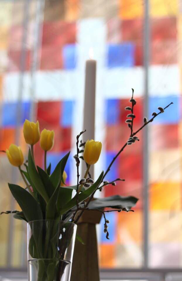 Påskens gudstjenester i  Rønvik kirke