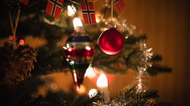 Foto: Den norske kirke. Juletrepynt.