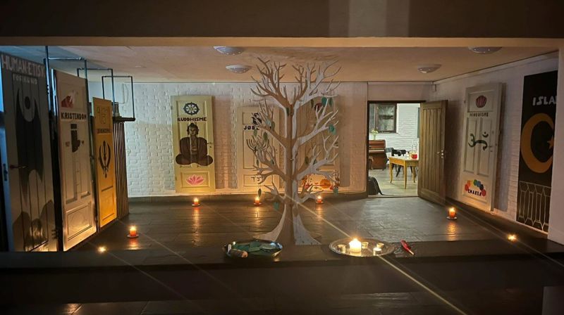 Åpning av Dialoghuset