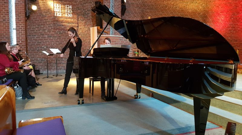 Åssiden kirkes nye Bösendorfer Vienna Concert