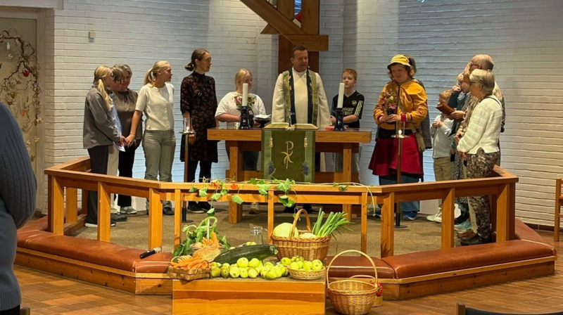 Fra en tidligere høsttakkefest. (Foto: Fjell kirke)