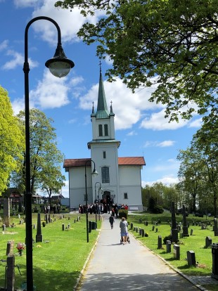 Nedre Eiker kirke