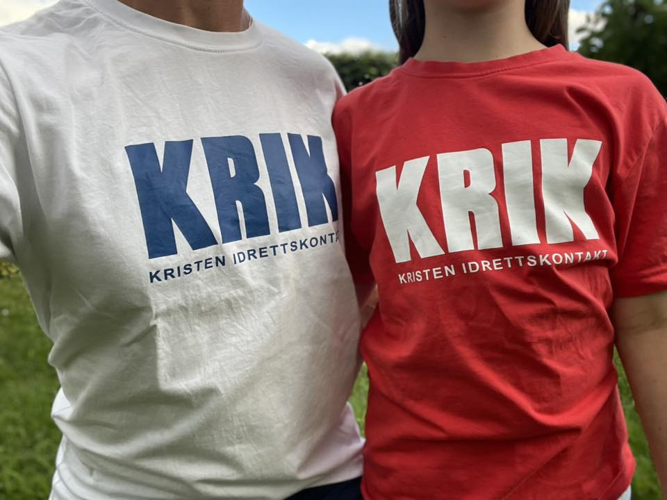 T-skjorter med KRIK-logo. 