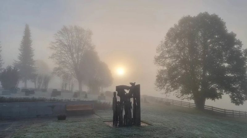 Minnelunden på Frogn kirkegård. Foto: Fotoflax