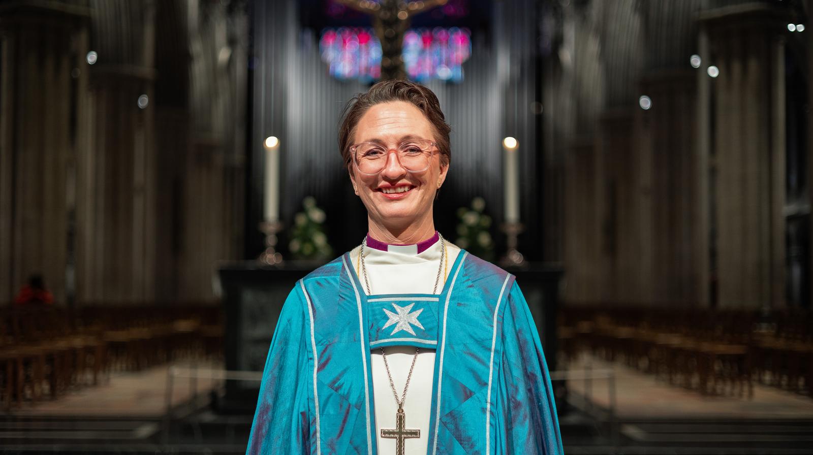 Biskop Kari Alvsvåg i Nidarosdomen