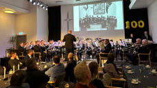 100 års feiringen av Misjonshuset ble feiret med husets eget korps og høye smørbrød.