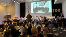 100 års feiringen av Misjonshuset ble feiret med husets eget korps og høye smørbrød.