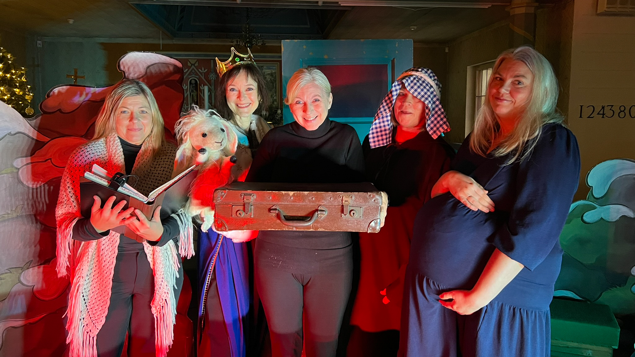 Kathrine Vestbøstad, Siv Grethe Bøhn-Pettersen, Astri Svanes Haug, Aud Harriet Olsen og Kristin Oremo. 