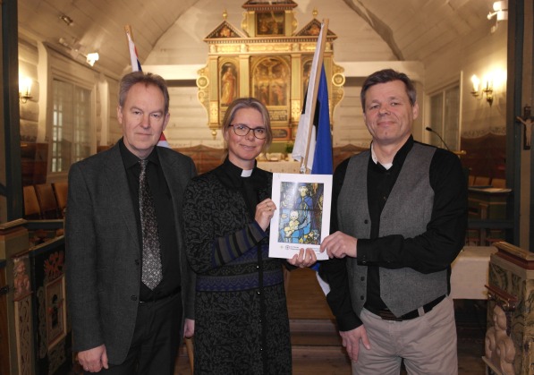 Misjonskonsulent NMS Sverre Jakobsen, sokneprest Egersund Ingun Stokstad Barane og menighetsrådsmedlem Egersund Roger Rasmussen. Foto: Ivar Barane