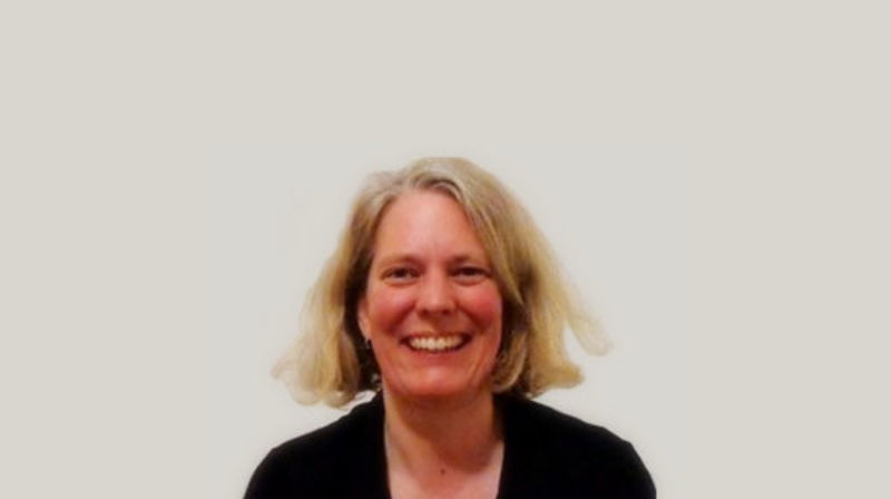 Sabine Bayer er kantor i Helleland kirke.