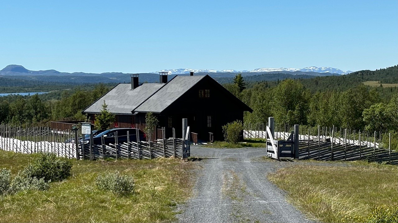 Gudsteneste N. Lenningen seterhus