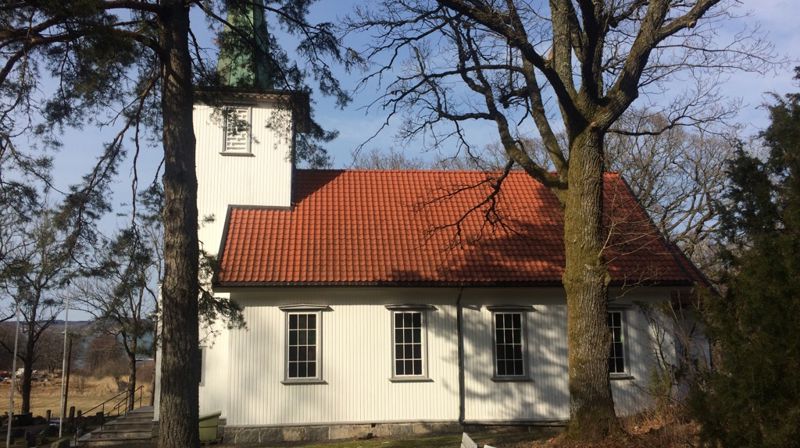 Veierland kirke i hverdag og fest