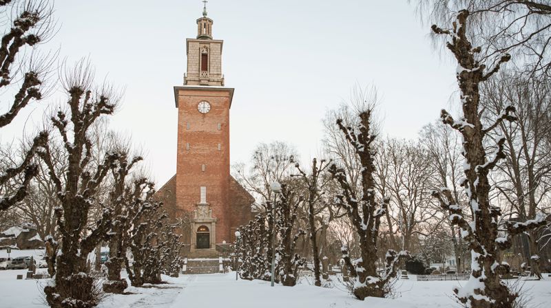 Fra inngangspartiet til Glemmen kirke. Foto: Cecilia Riis Kjeldsen.