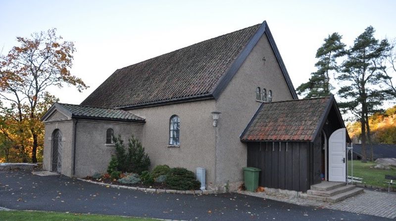 Kråkerøy kapell – ikke lenger på hell!