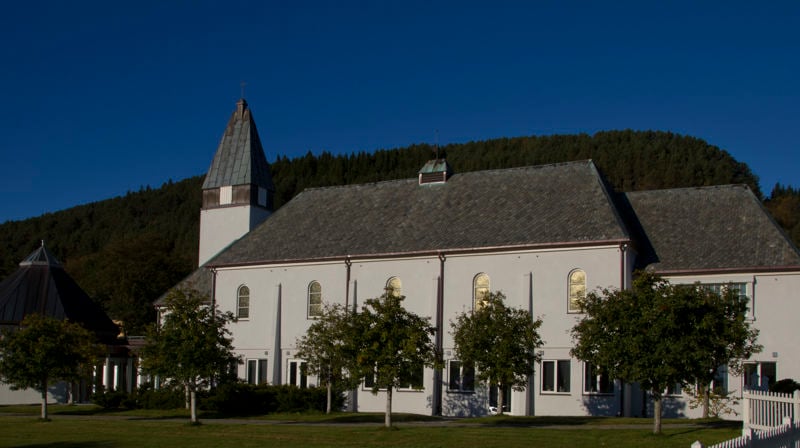 Valderøy kyrkje