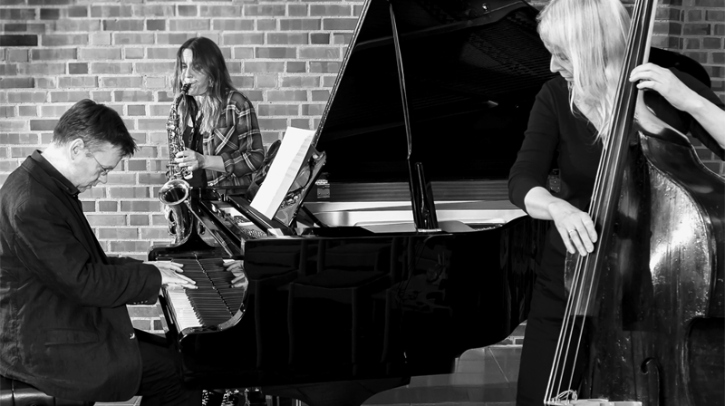 Salme-jazz i Heni kirke