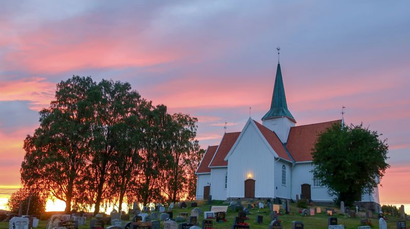 10 konfirmasjonsgudstjenester i løpet av to helger