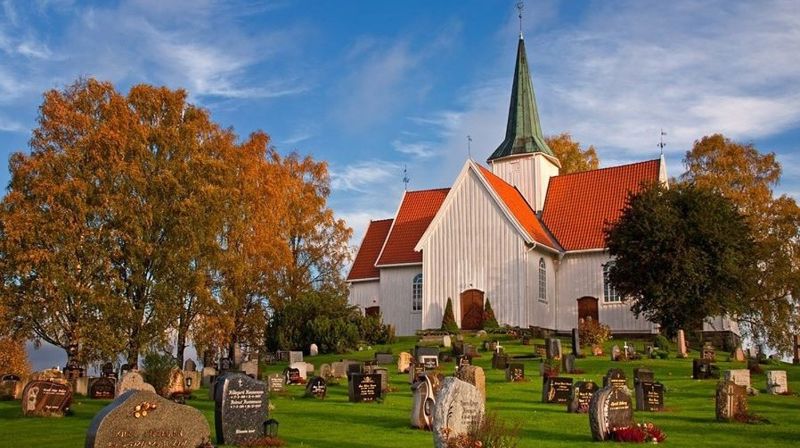 Menighetens årsmøte 2021