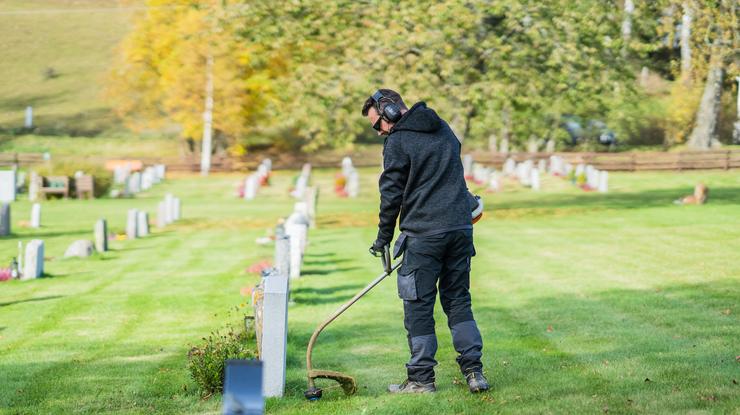 Vi kan stelle graven for deg