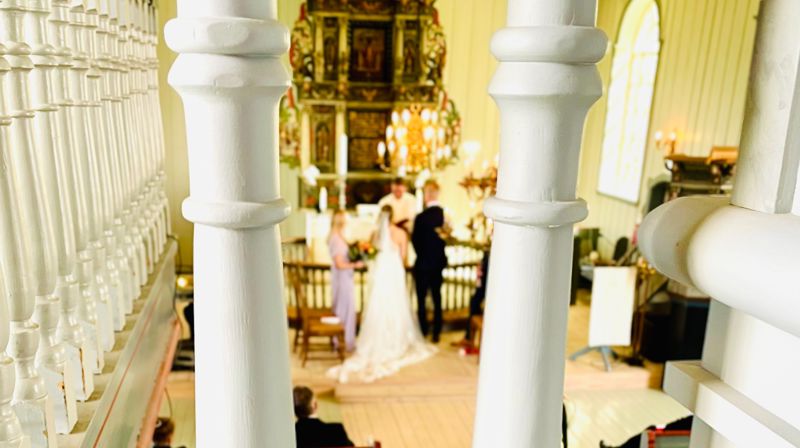 Slik foregår et kirkebryllup