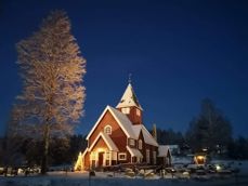 Moen kirke. Foto: Ruth Kari Sørumshagen. 