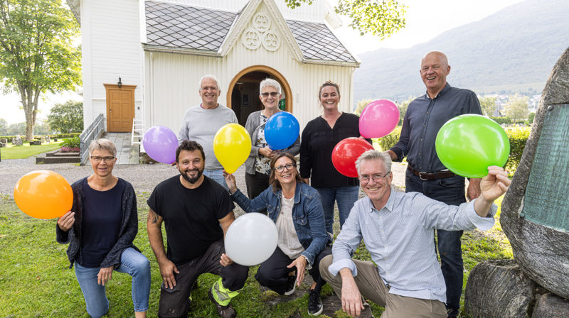 Velkomen til døgnopa kyrkje i Hareid laurdag 16.- søndag 17. september. Foto: Andreas Bjerknes/Vikebladet Vestposten