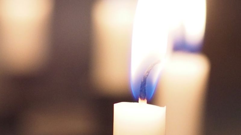 Laurdag 24. februar kl 18.15 er kyrkja ope for alle som vil kome.