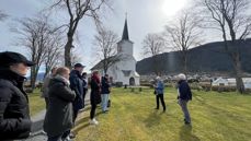 Omvisning: Frå generalprøva i forkant av internasjonalt besøk frå cruise-næringa 27.04.2024. Foto: Hareid sokn