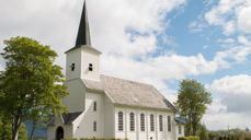 Hareid kyrkje er sommaropen nesten heile sommaren