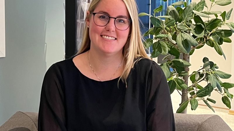 Vår nye kollega og kyrkjelydspedagog Heidi-Beate Siring Grimstad tek til i stilling som kyrkjelydspedagog den 6. januar 2025. Vi ønskjer ho varmt velkomen! Foto: Hareid sokn