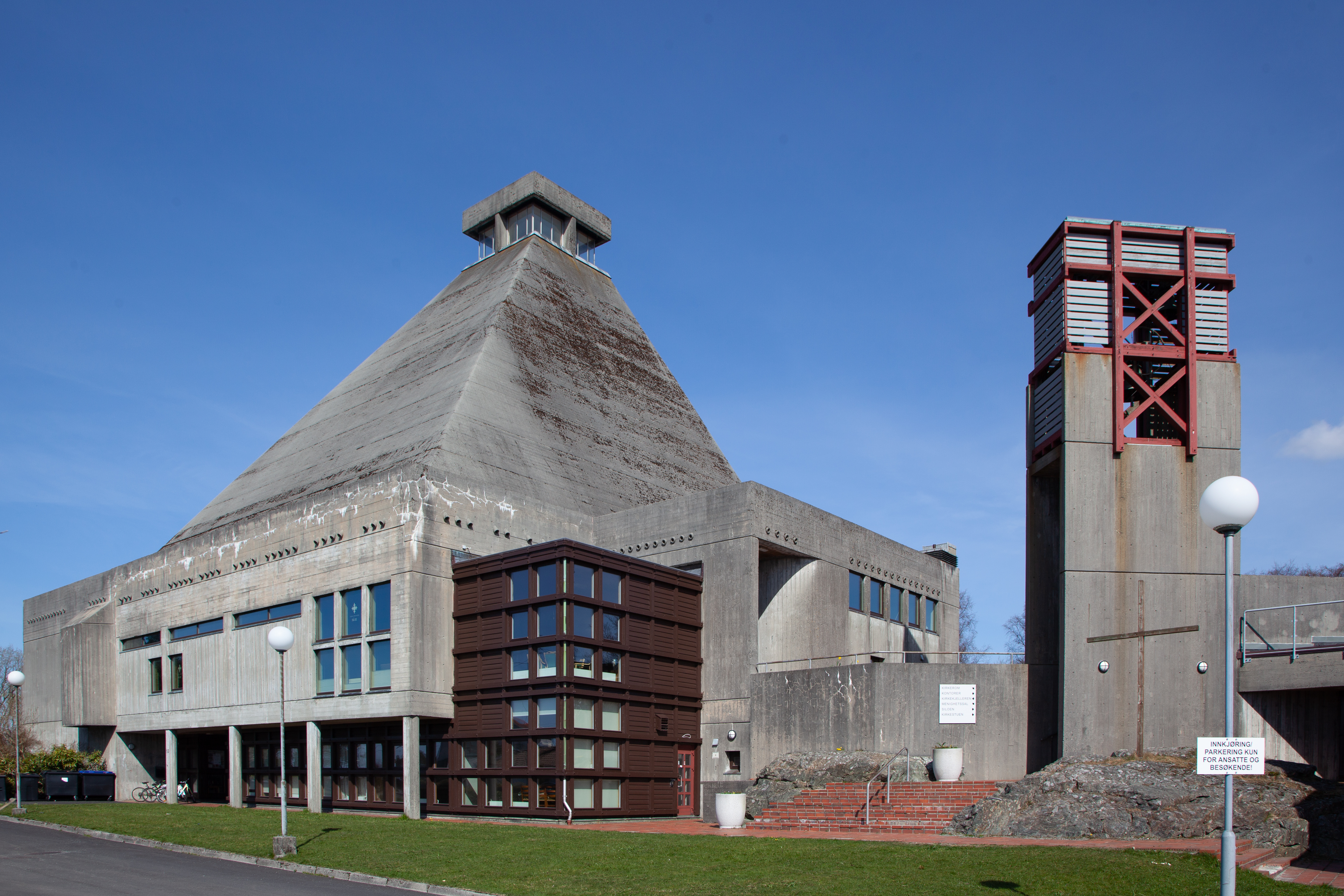 Disse konfirmeres i Rossabø 2026