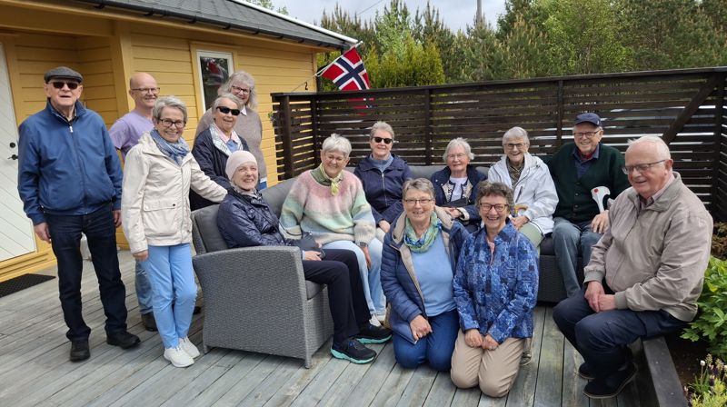 Deltagere på Åpen kirkestue på hyttetur til Hagland