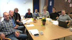 Fra venstre: Rune Steensnæs Engedal, Torgeir Vea, Goos ten Napel, Inger-Mette Brommeland, Ileana del Carmen Chuinti , Heidi Saltveit, Sveinar Medhaug og Jon Erik Strand. Arve Dalby var ikke tilstede da bildet ble tatt.