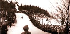 Åpningsrennet: Ingen fikk følelsen av å hoppe etter Wirkola. Uttrykket ble første gang brukt i 1965, og Hollenderkollen åpnet sju år før. Foto: Haugesunds Avis