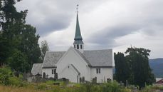 Halsa kyrkje. Foto: Kåre Hendset