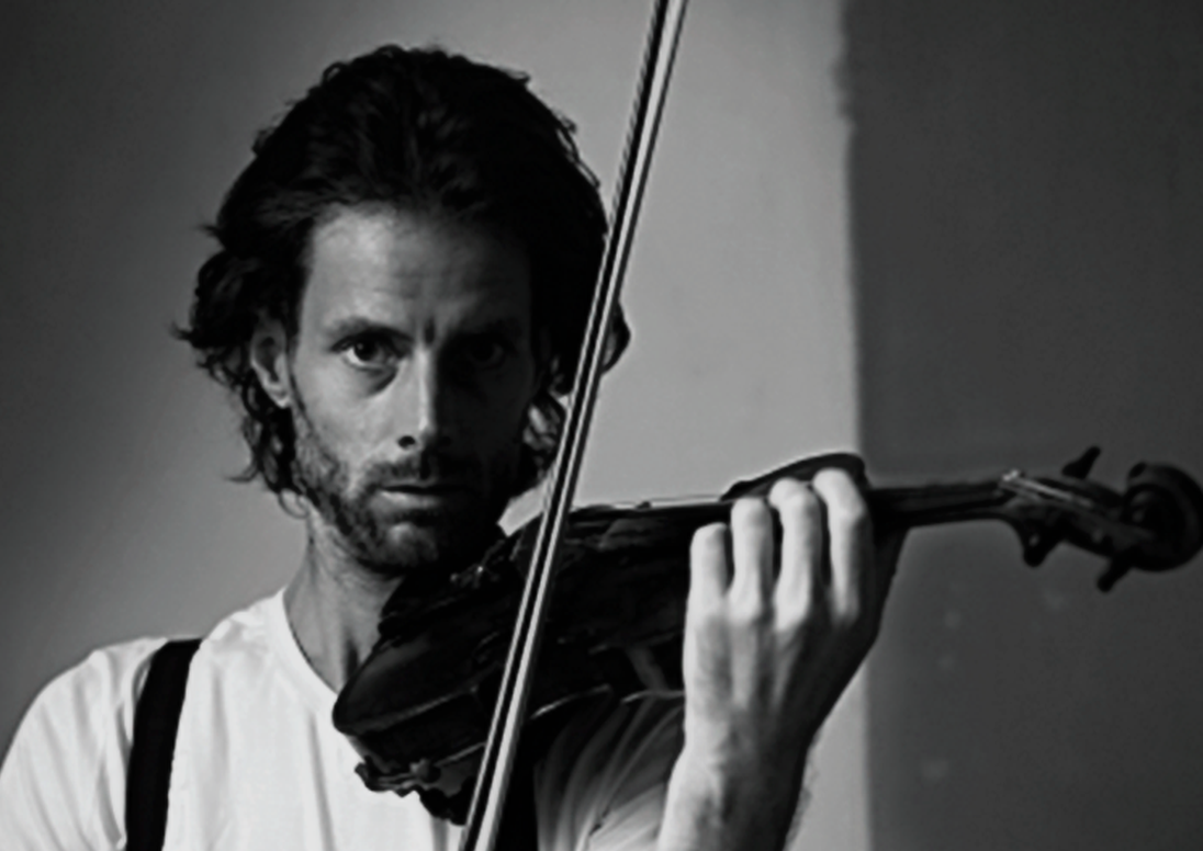 Christian Stejskal, fiolinist, fotograf og historieforteller