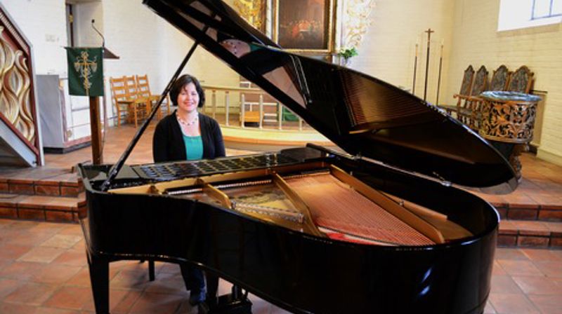 Steinway-flygelet i Hole kirke