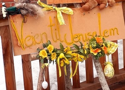 Starten på påskevandringen er ved Sentralen/biblioteket.