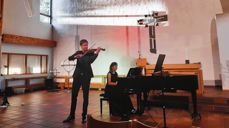 Tun Andersen og Savchenko har også tidligere holdt konsert sammen i Østre Halsen kirke. Foto: Laila Fresjarå Foldvik.