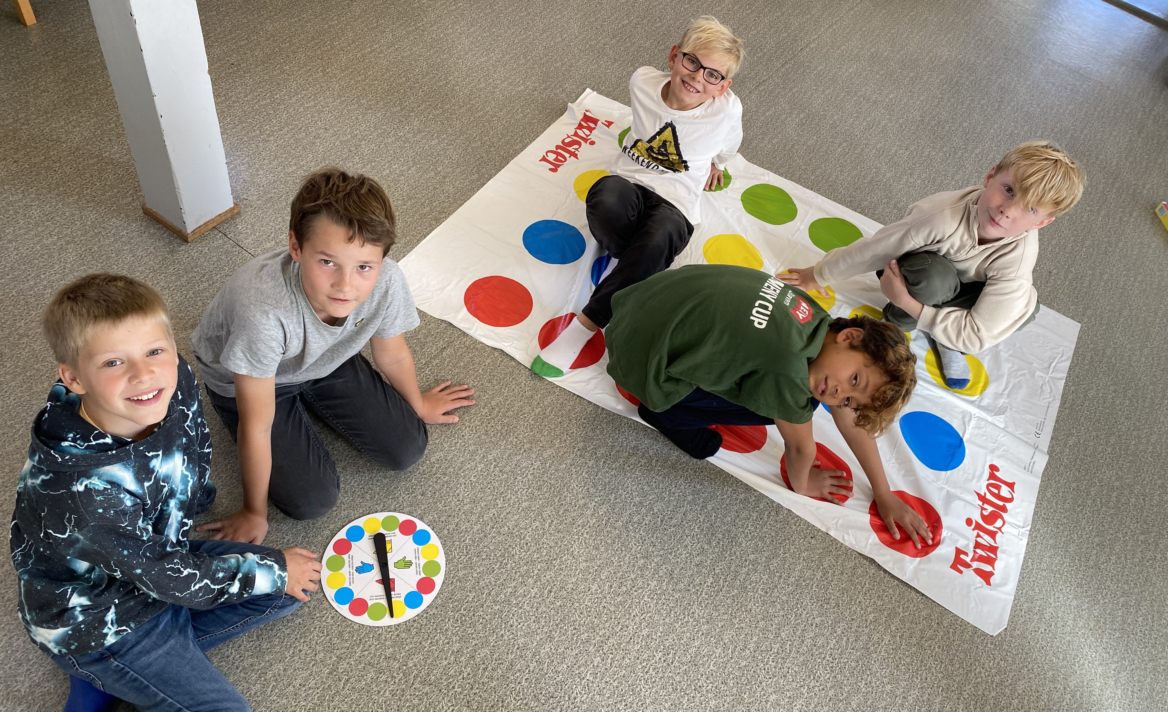 Twister på Etter skoletid i Stavern.